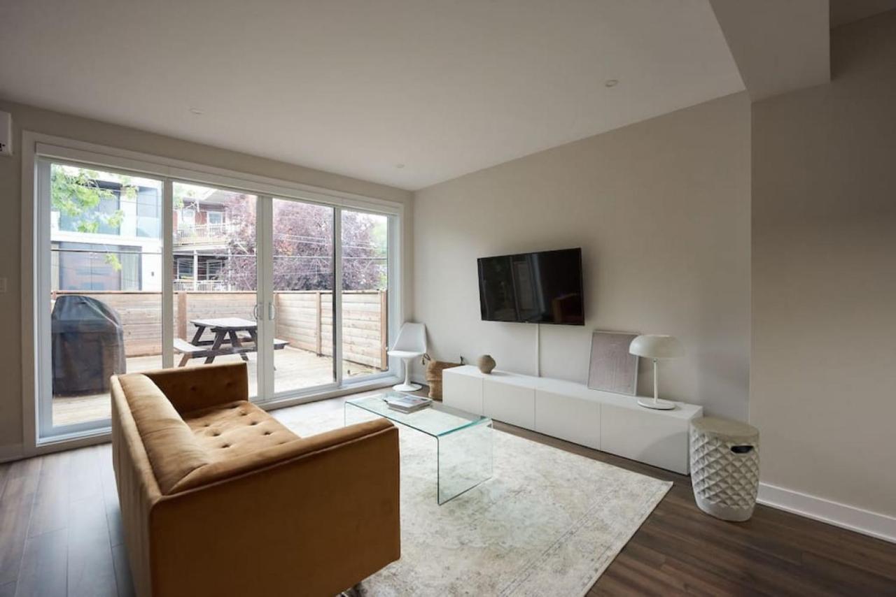 Design 3 Bedroom Flat With Private Terrace In Little Italy By Denstays Appartement *